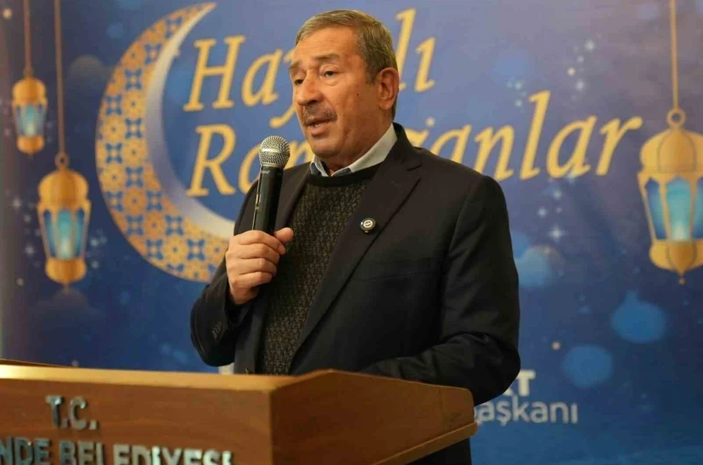 Darende Belediye Başkanı Bozkurt, personelle iftarda bir araya geldi