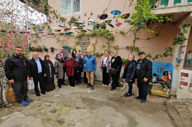 Darende’de atıl malzemelerle yapılan minyatürler ilgi görüyor
