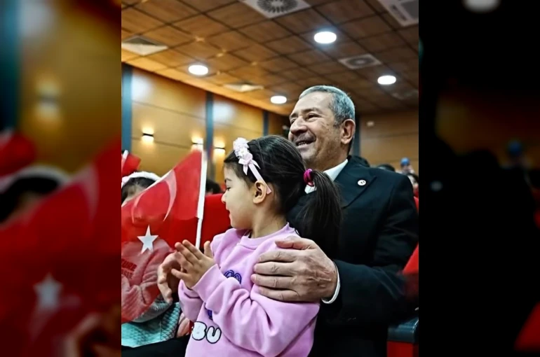 Darende’de çocuk sinema günleri devam ediyor