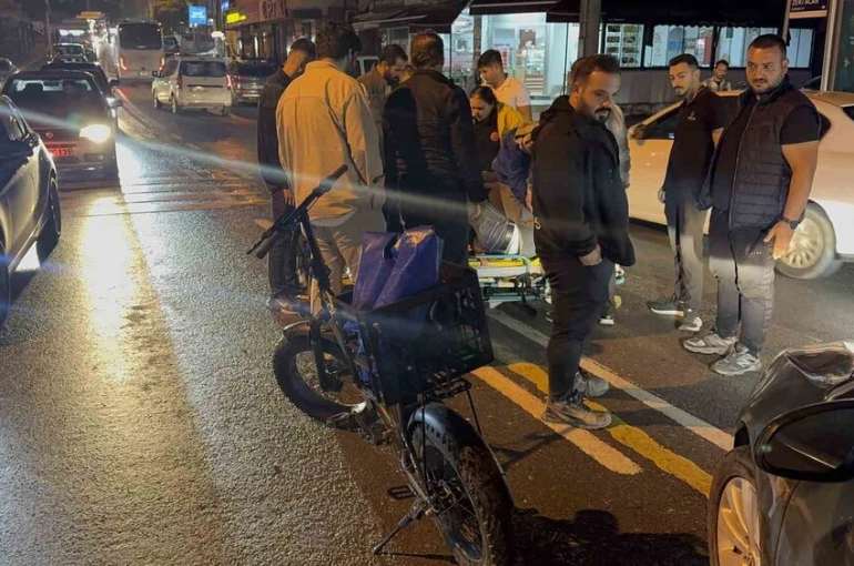 Darıca’da otomobil ile elektrikli bisiklet çarpıştı: 1 yaralı