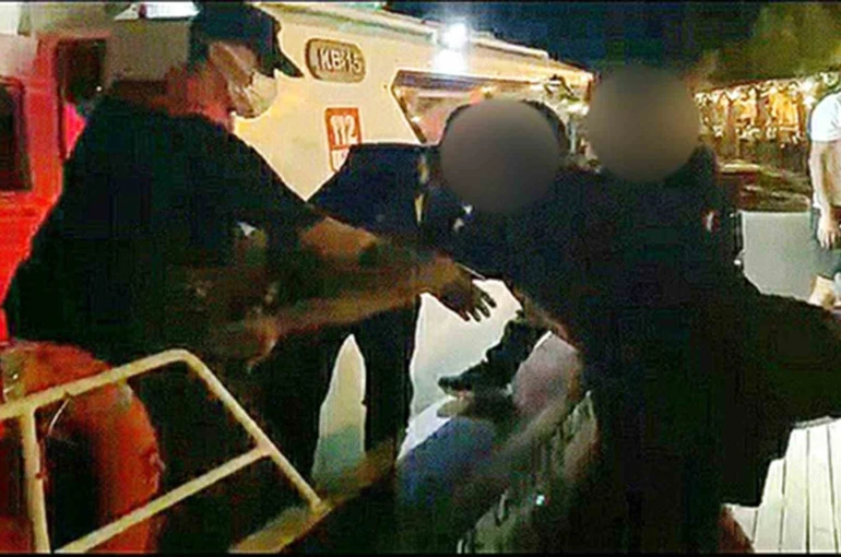 Datça ve Dalaman’da iki kişiye tıbbi tahliye gerçekleştirildi
