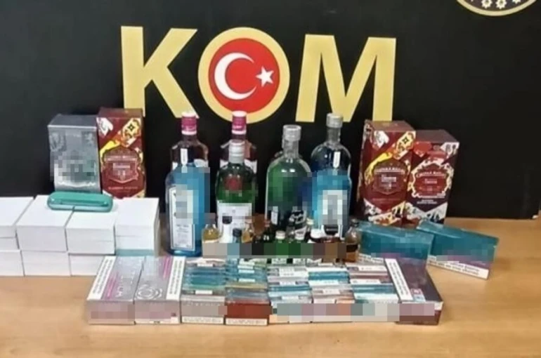 Datça’da Tekne ile Yunanistan’a kaçmaya çalışan 8 FETÖ üyesi yakalandı