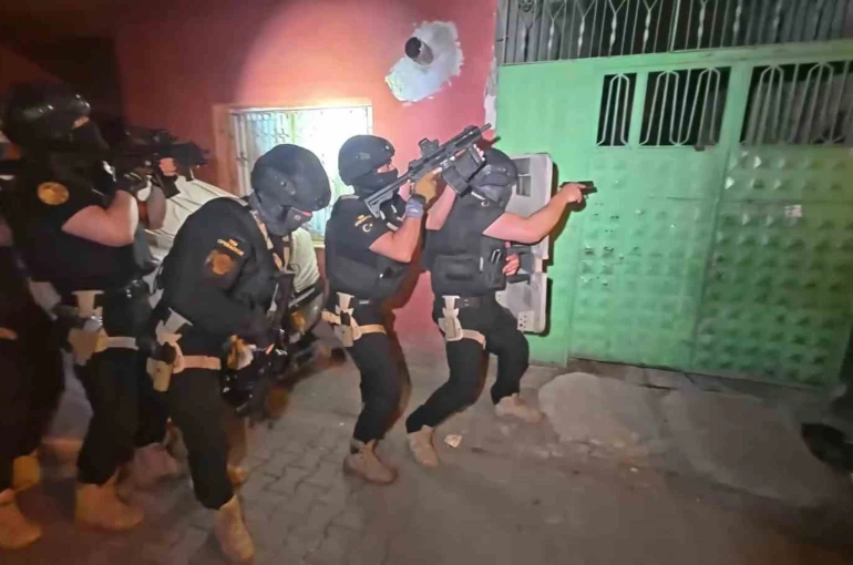 DEAŞ terör örgütünün uyuyan hücrelerine yönelik operasyon, 6 terör örgütü üyesi tutuklandı
