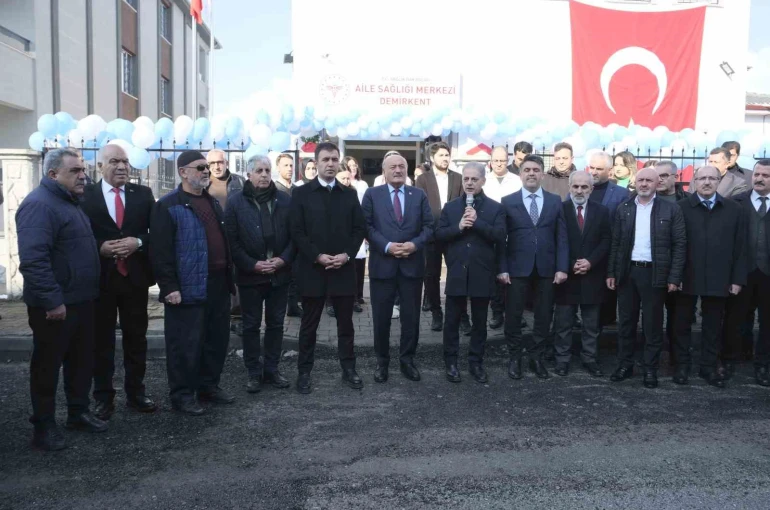 Demirkent’e modern sağlık kompleksi açıldı