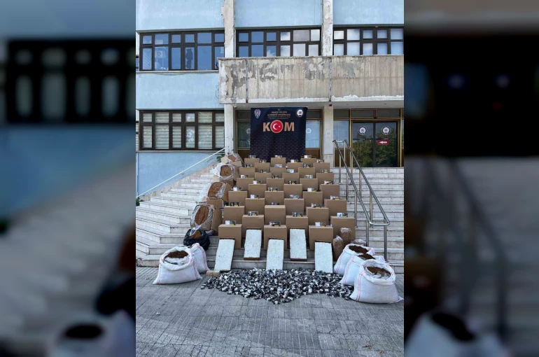 Denizli’de eş zamanlı operasyonlarda binlerce kaçak sigara yakalandı