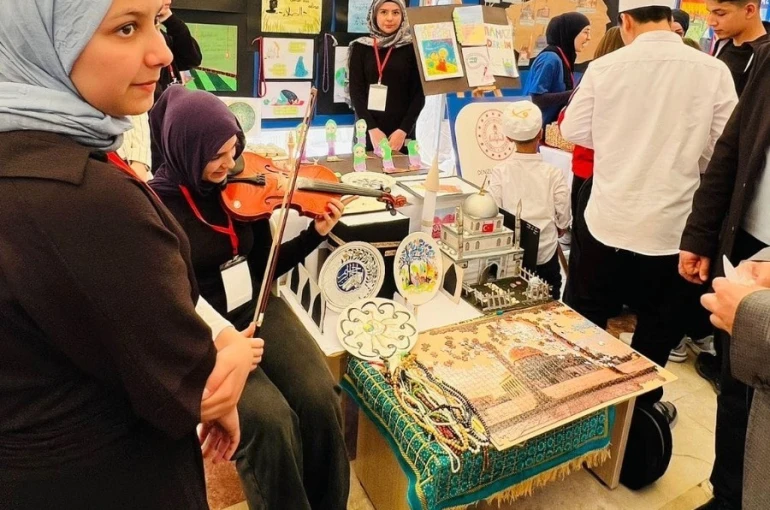 Denizli’de ‘Vakti Kuşanmak’ projesi büyük ilgi gördü