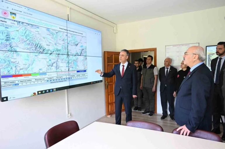 Denizli’nin orman yangınlarına karşı mücadele hazırlıkları masaya yatırıldı
