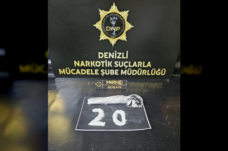 Denizli’ye 101 gram kokain getiren 4 şüpheliden 2’si tutuklandı