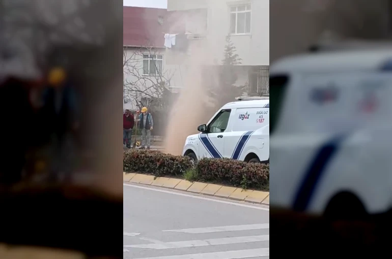 Derince’de delinen doğalgaz borusu mahalleliyi korkuttu
