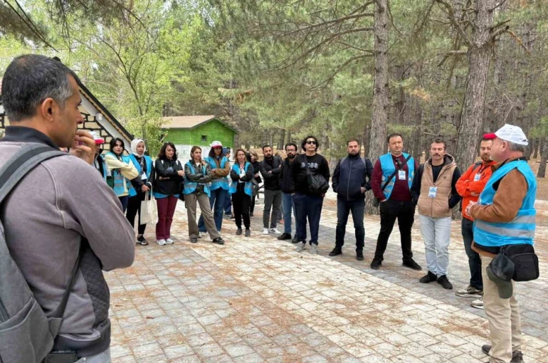 Ders kuraklık: Öğretmenler aracılığıyla kuraklık bilinci gelecek nesillere aktarılacak