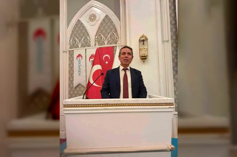 DES Genel Başkanı Çelebi’den velilere karne uyarısı: "Sevginizi notlara bağlamayın"
