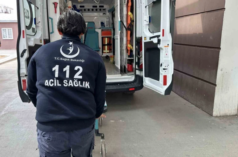 Devrilen motosikletin sürücüsü yaralandı