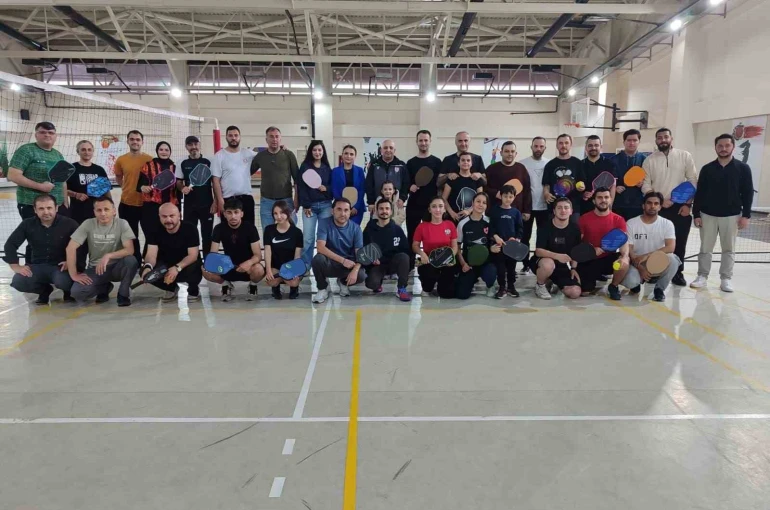 Dezenformasyona karşı pickleball