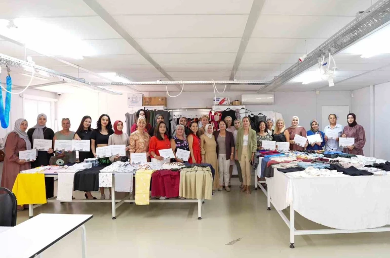 Didim Belediyesi Moda Tasarım ve Temel Dikiş Eğitimi yıl sonu etkinliği gerçekleştirildi