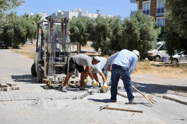 Didim Efeler Mahallesi’nde yol çalışması