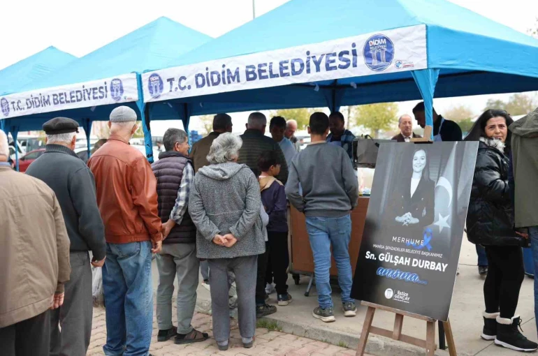 Didim’de merhume başkan Durbay için lokma hayrı düzenlendi