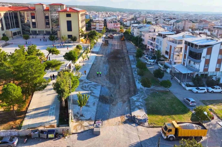 Didim’de yollara kalıcı yatırım