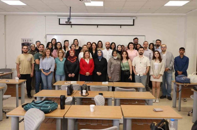 Dijital Görünürlük Atölyesi HKÜ Design Akademi’de gerçekleştirildi