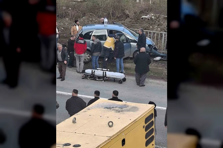 Direksiyon başında kalp krizi geçirip kaza yapan sürücü öldü