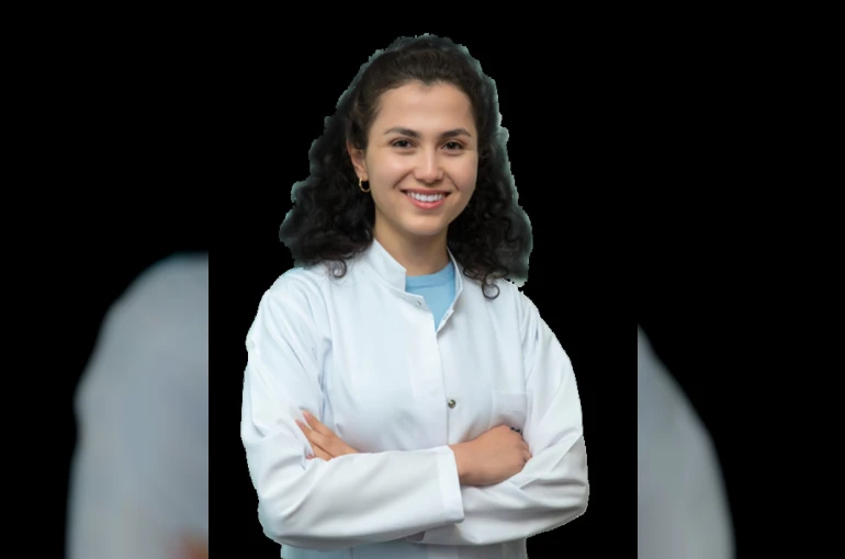 Diş Hekimi Hayrunnisa Batur: "Sosyal medya, gülüş estetiği talebini arttırdı"