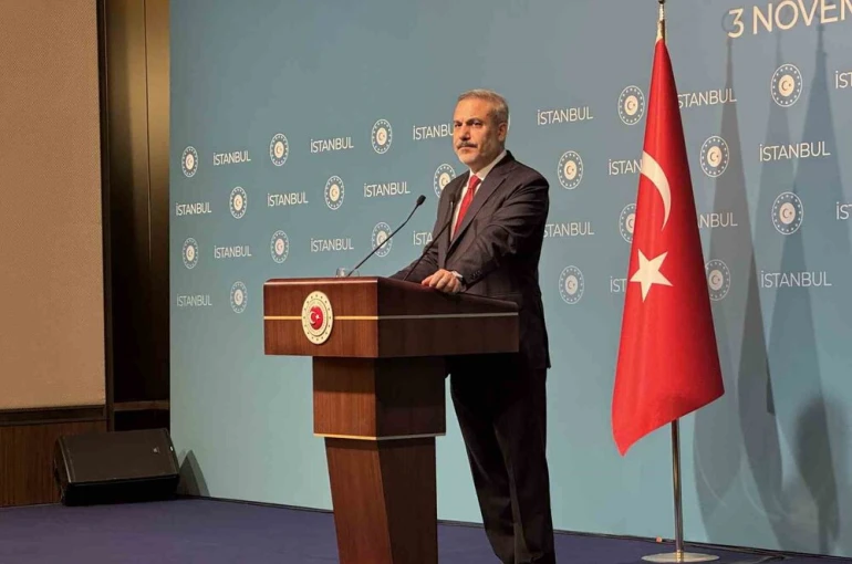 Dışişleri Bakanı Fidan: "Biz barış için elimizi taşın altına koymaya hazırız"