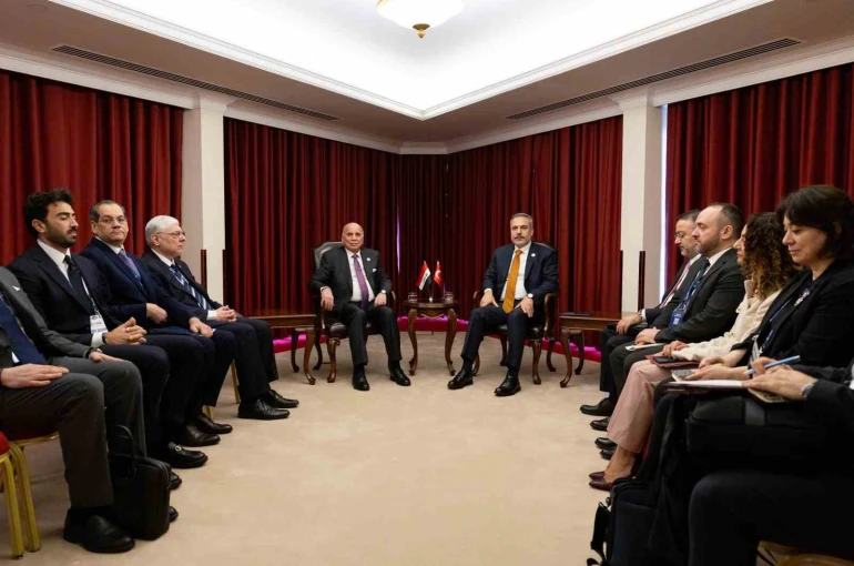 Dışişleri Bakanı Fidan, Iraklı mevkidaşı Hüseyin ile görüştü 