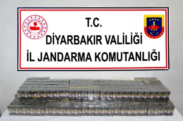 Diyarbakır’da jandarma operasyonlarında çok sayıda silah ve mühimmat ele geçirildi