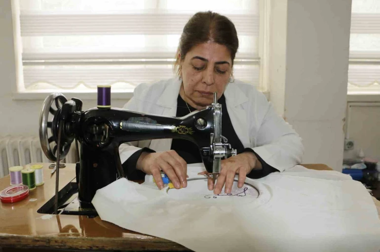 Diyarbakır Olgunlaşma Enstitüsünde son teknoloji ile geleneksel ürünler aynı masada buluştu