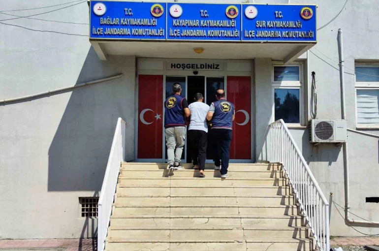 Diyarbakır’da haklarında kesinleşmiş hapis cezası bulunan 137 kişi yakalandı