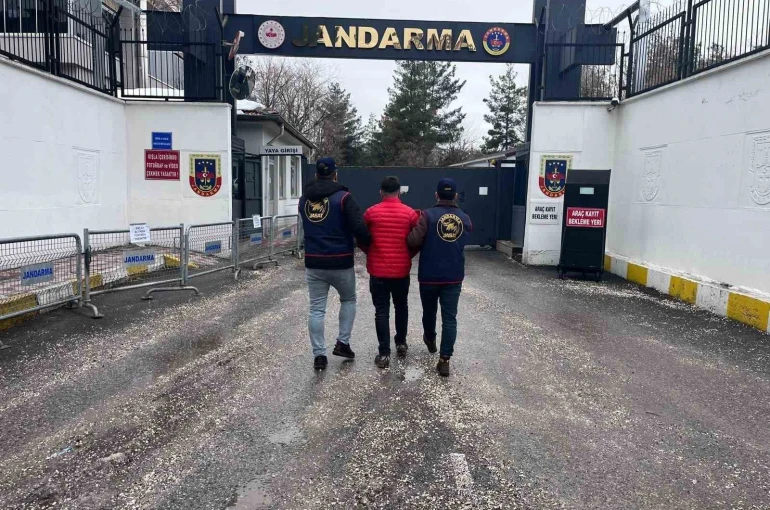Diyarbakır’da haklarında kesinleşmiş hapis cezası bulunan 153 kişi yakalandı 