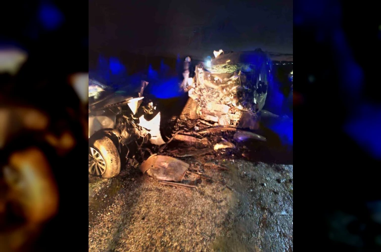 Diyarbakır’da iki otomobil çarpıştı: 3 ölü, 3 yaralı