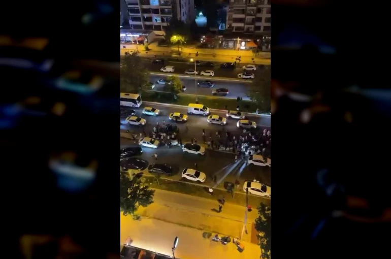 Diyarbakır’da otomobiller çarpıştı: 2 yaralı