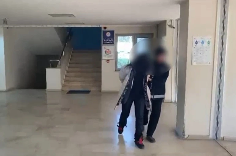 Diyarbakır’dan İstanbul’a uyuşturucu taşıyan kadın Sakarya’da yakalandı