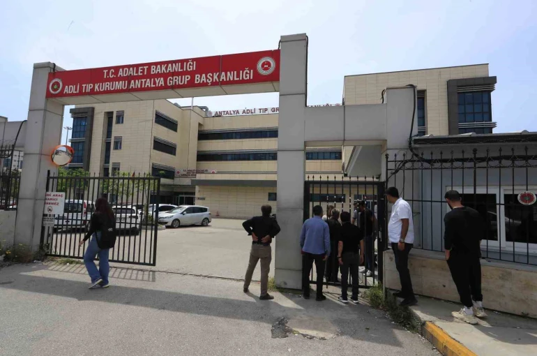 DNA testi işlemleri tamamlanan Kübra’nın cenazesi ailesi tarafından teslim alındı