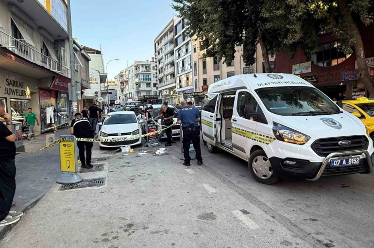 Doğum gününde hayatının şokunu yaşadı: Pastayla yanına gelen kocası gözleri önünde kurşun yağmuruna tutuldu