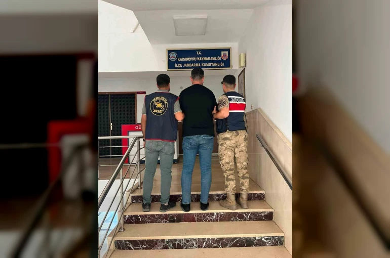 Dolandırıcılık suçundan aranan şahıs yakalandı