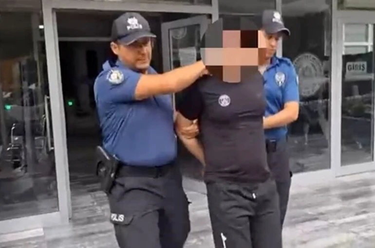 Dolandırıcılıktan 14 yıl hapis cezası bulunan şahıs ile 7 suçtan aranan şahıs yakalandı