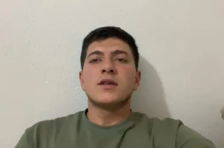 Domuz sürüsü çiftçinin kamerasına yansıdı