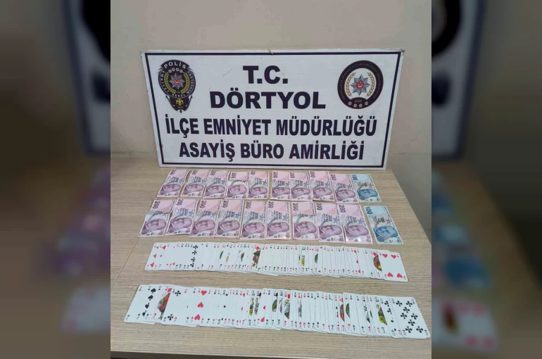 Dörtyol’da kumar oynayan 3 şahsa para cezası uygulandı