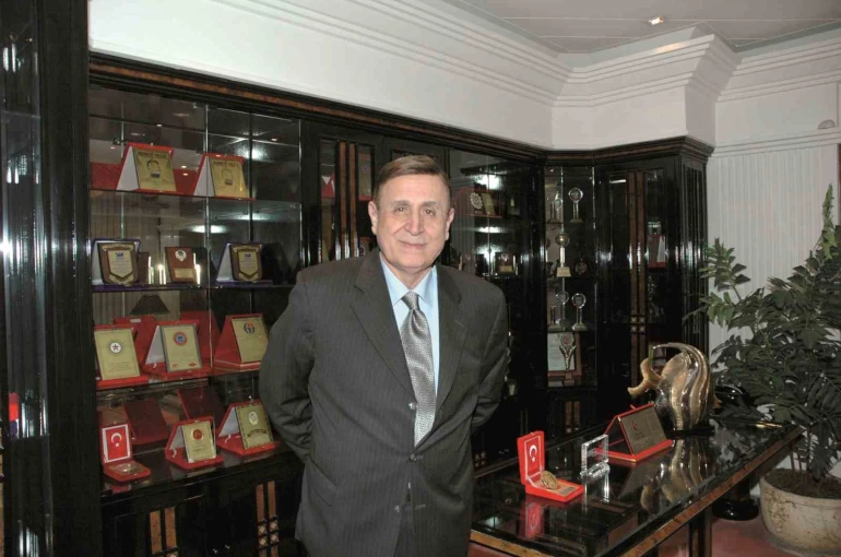 Duayen sanayici M. Naci Topçuoğlu anılacak