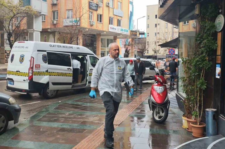 Dün giriş yaptığı apart otel odasında ölü bulundu