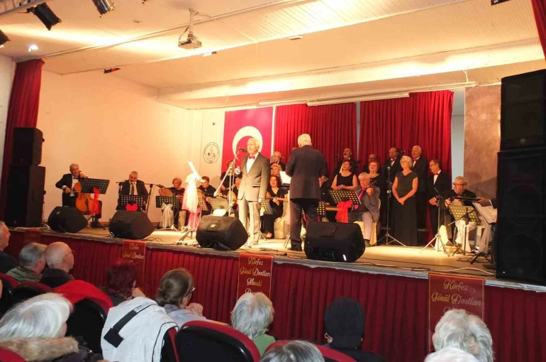 Dünden Kalanlar Konseri izleyenleri coşturdu