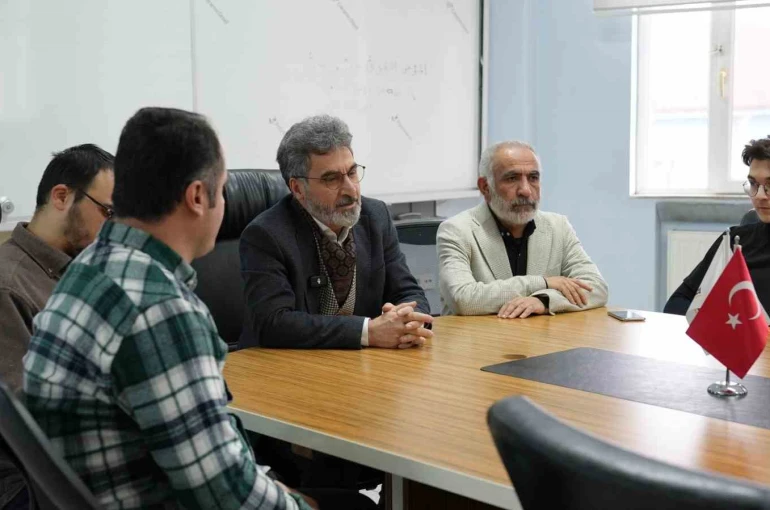 "Dünü Oku, Yarını Yaz" konferansı Düzce’de gerçekleştirildi