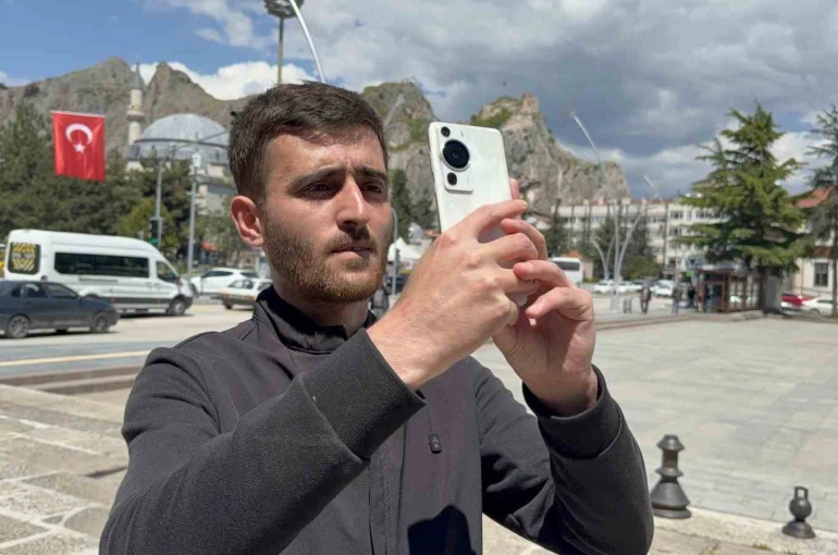 Dünya başarısı vize engelinin ardından şimdi de gümrüğe takıldı