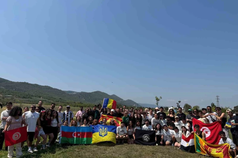 Dünyanın dört bir yanında gençler Nilüfer’de buluştu