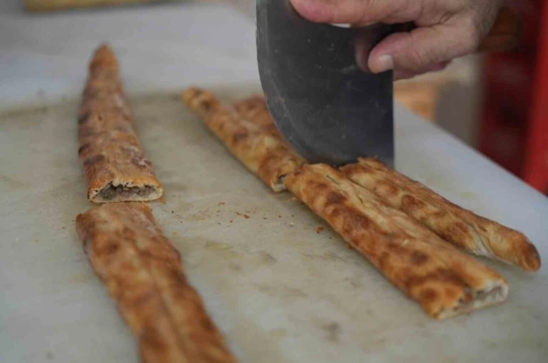 Dünyanın en iyi turtası ’Çarşamba pidesi’