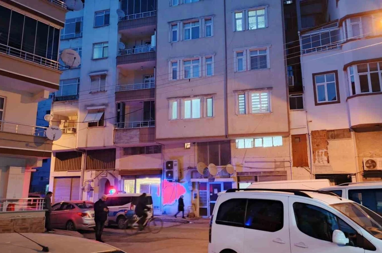 Duş alırken düşen 62 yaşındaki adam hayatını kaybetti
