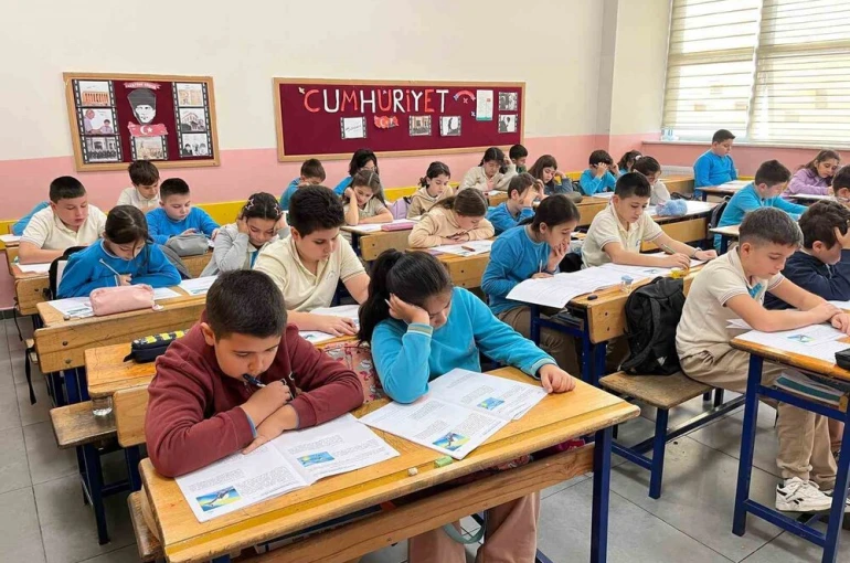Düzce’de 4. sınıf öğrencilerine "okuduğunu anlama" takibi