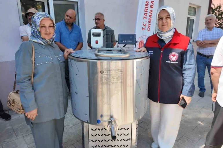 Düzce’de 45 üreticiye süt soğutma tankı desteği