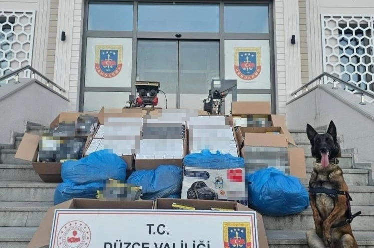 Düzce’de 47 bin 200’ü dolu 130 bin makaron ele geçirildi